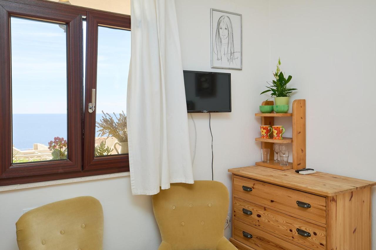 Over Old Town Apartment